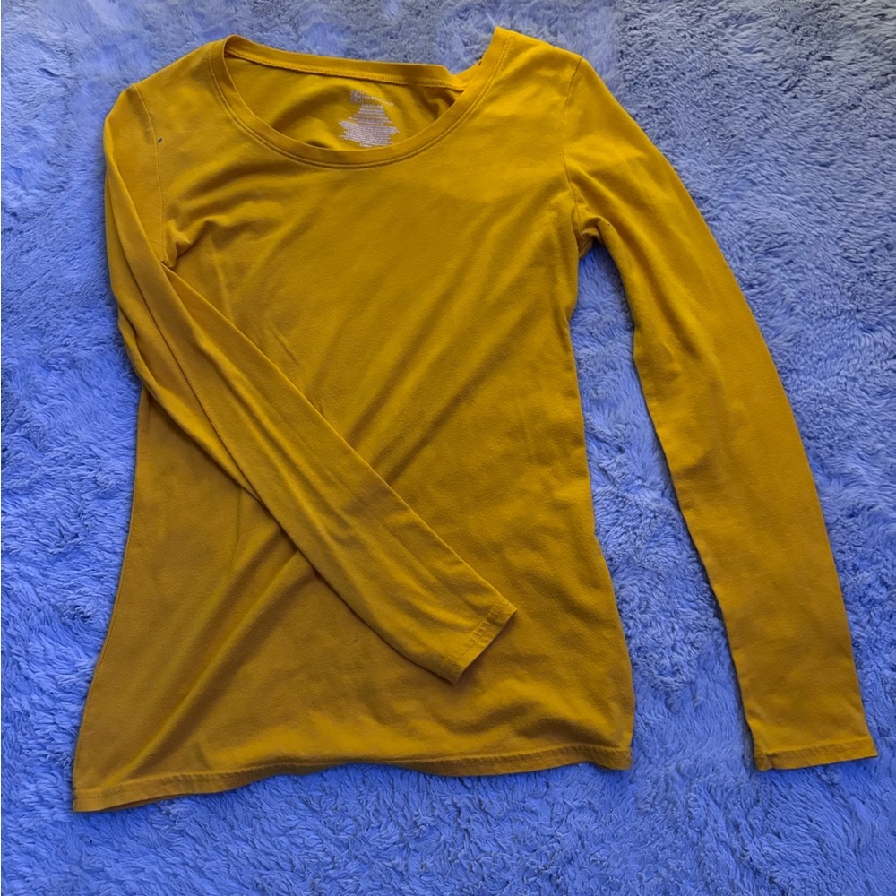 No Boundaries Golden Long Sleeve Tee